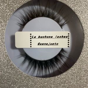 La buchona lashes (Guanajuato)
